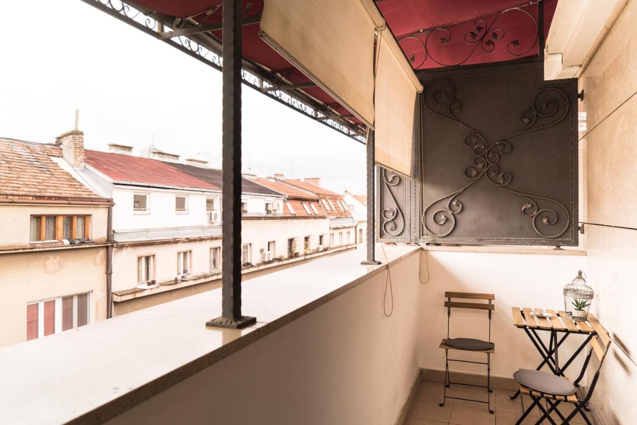 Skadarlija City Break Belgrad Exteriör bild